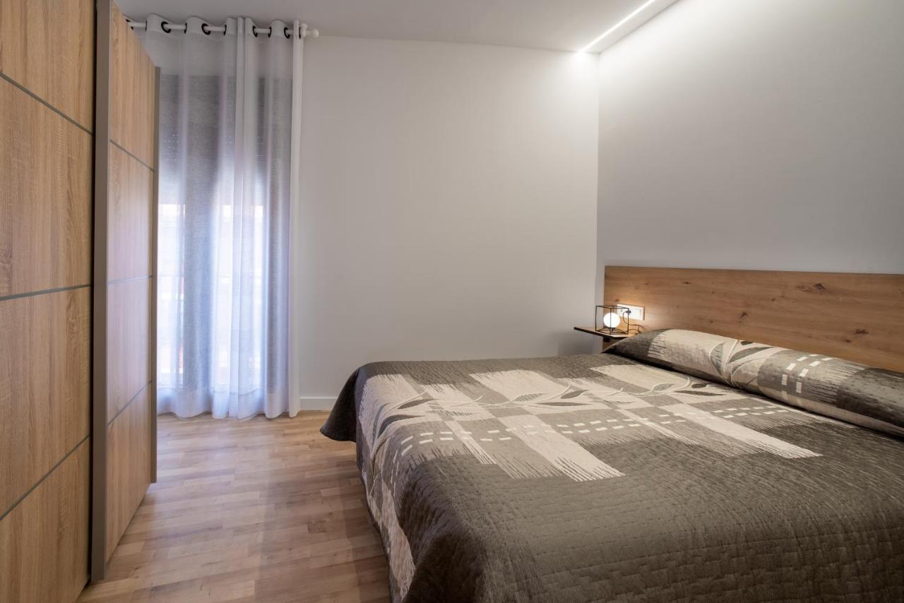 Apartamentos La Jasa Arguedas Luaran gambar