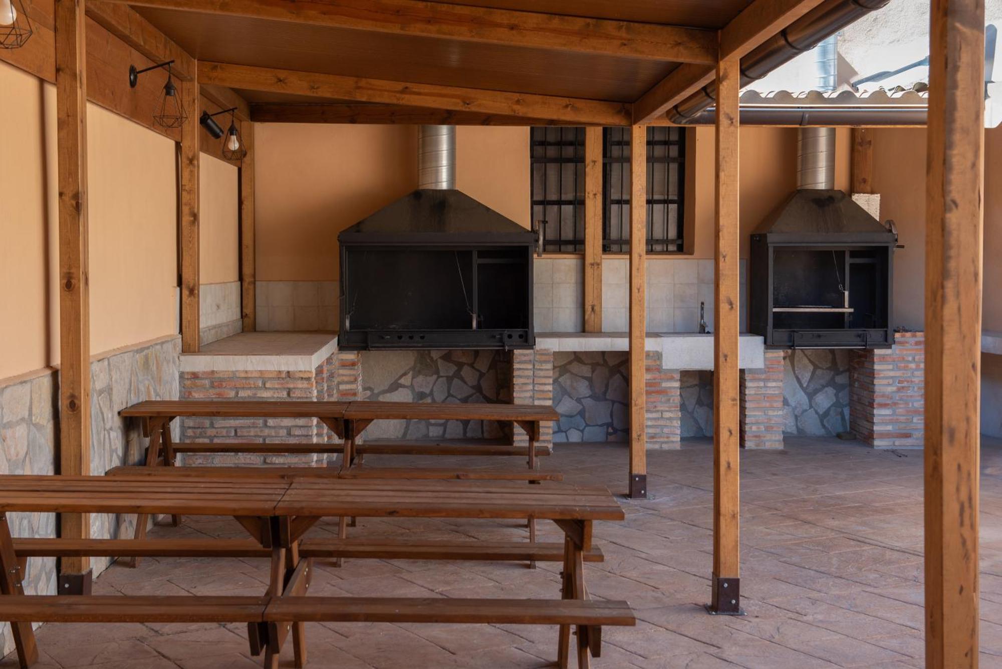 Apartamentos La Jasa Arguedas Luaran gambar